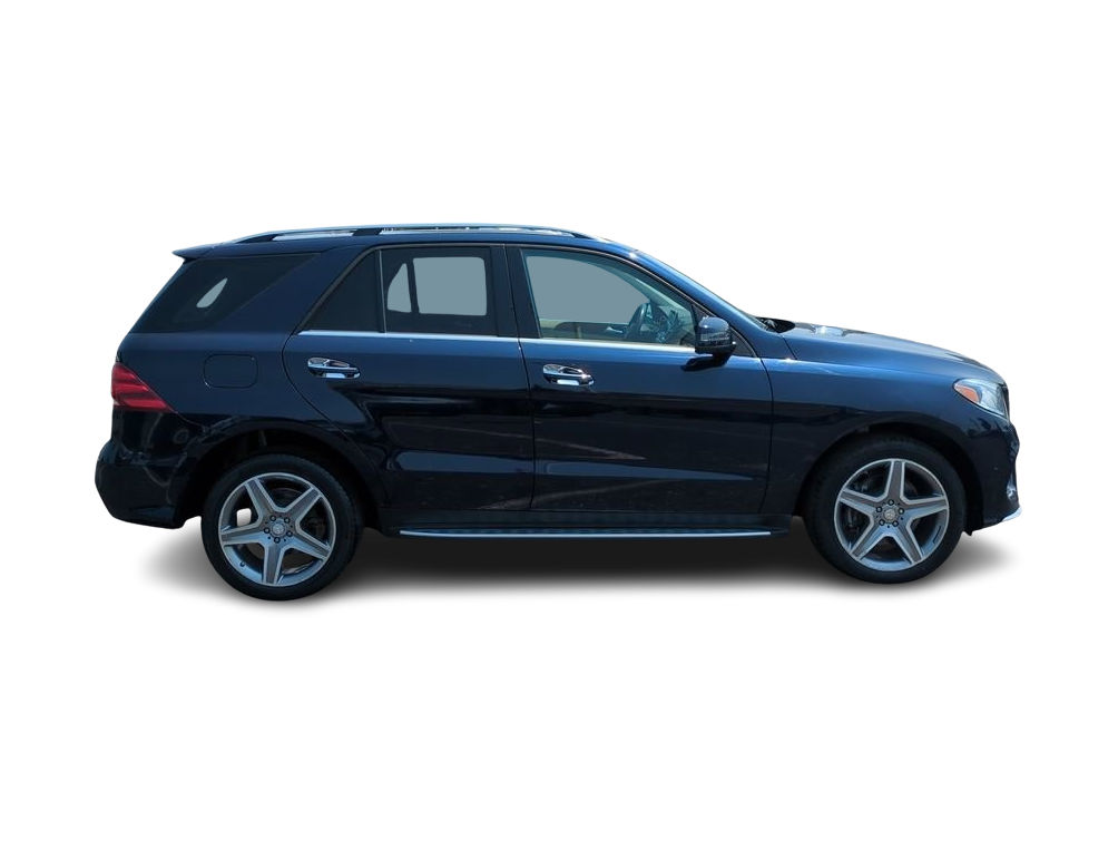 Thumbnail: 2016 Mercedes-Benz GLE - 22