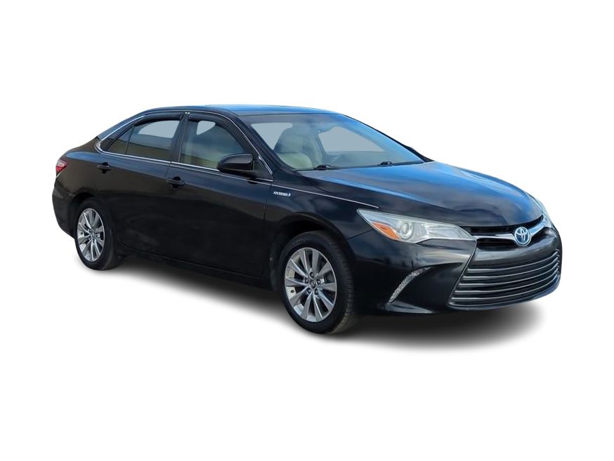 2015 Toyota Camry XLE 18