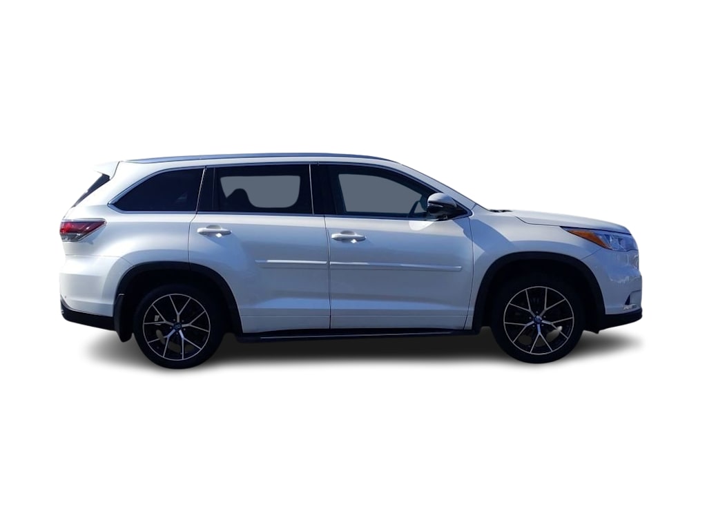 2016 Toyota Highlander Limited 22