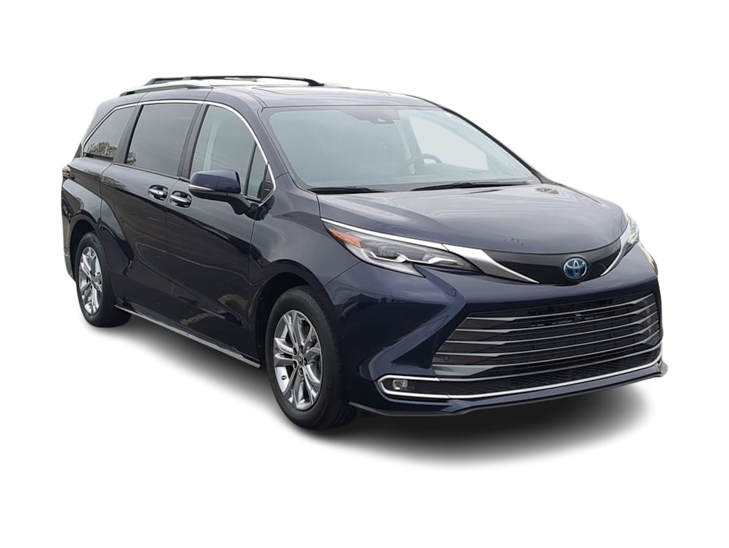 Thumbnail: 2022 Toyota Sienna - 19