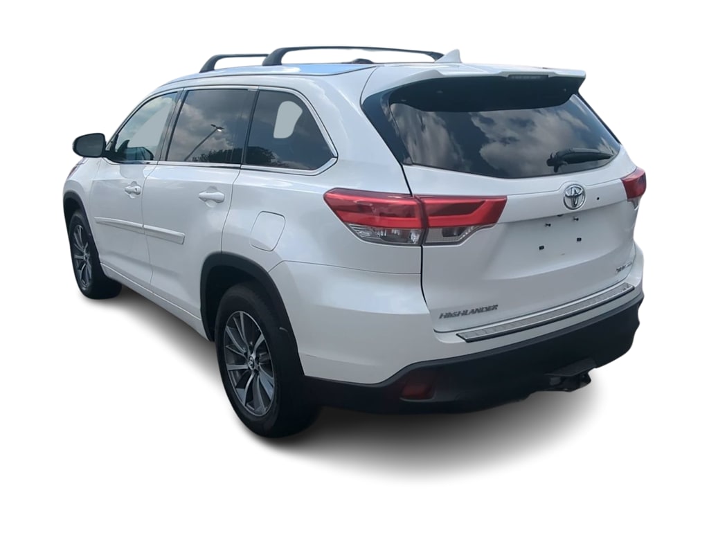 Thumbnail: 2018 Toyota Highlander - 4