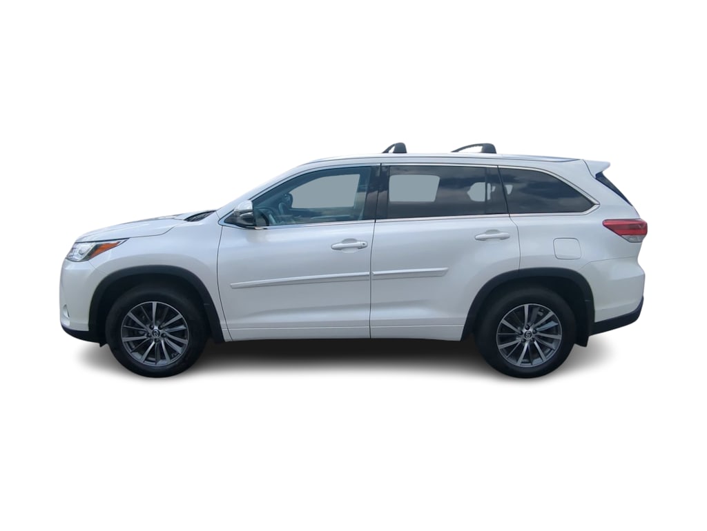 Thumbnail: 2018 Toyota Highlander - 3