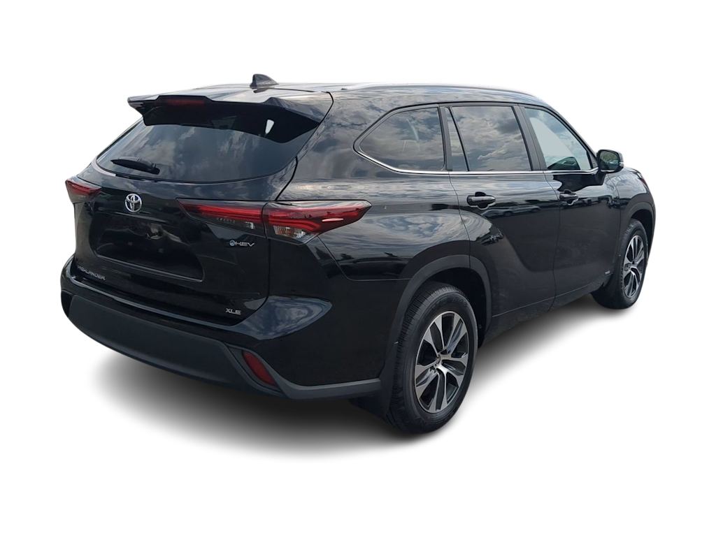 Thumbnail: 2026 Toyota Highlander - 20