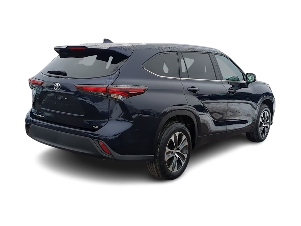 Thumbnail: 2025 Toyota Highlander - 21