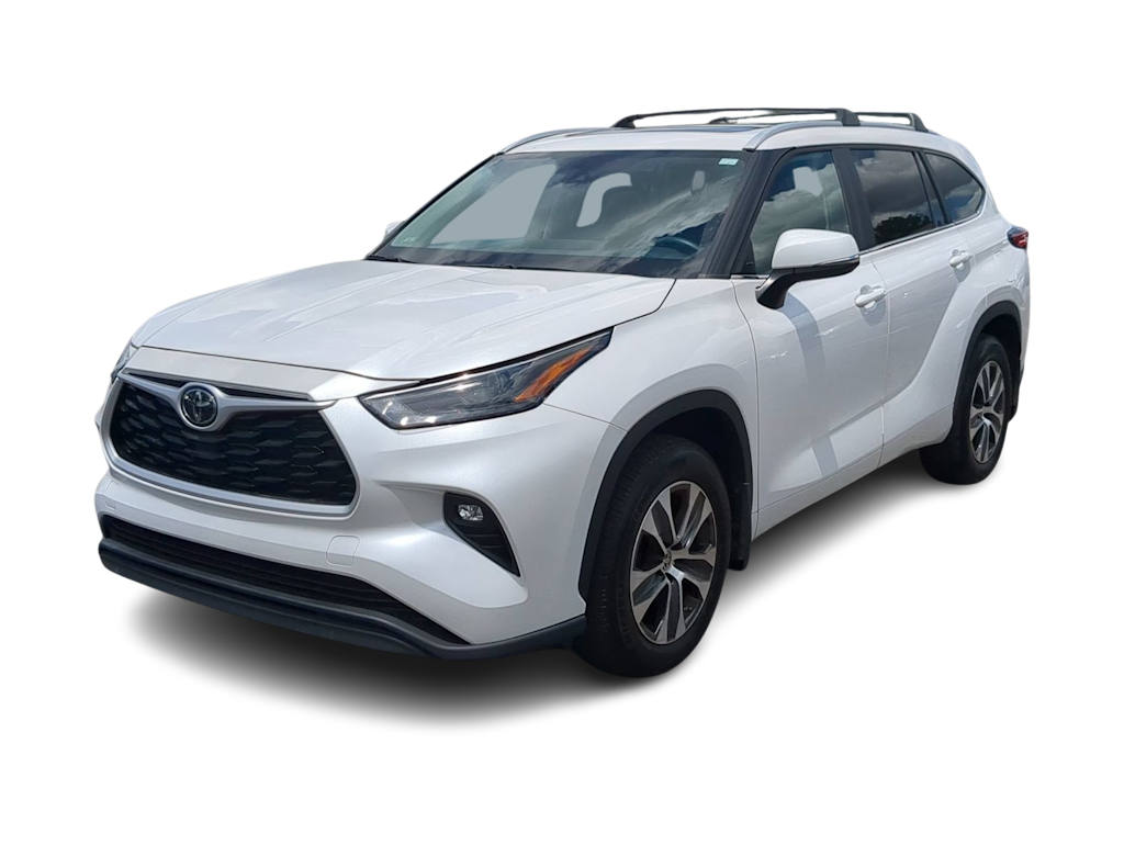 Thumbnail: 2023 Toyota Highlander - 20