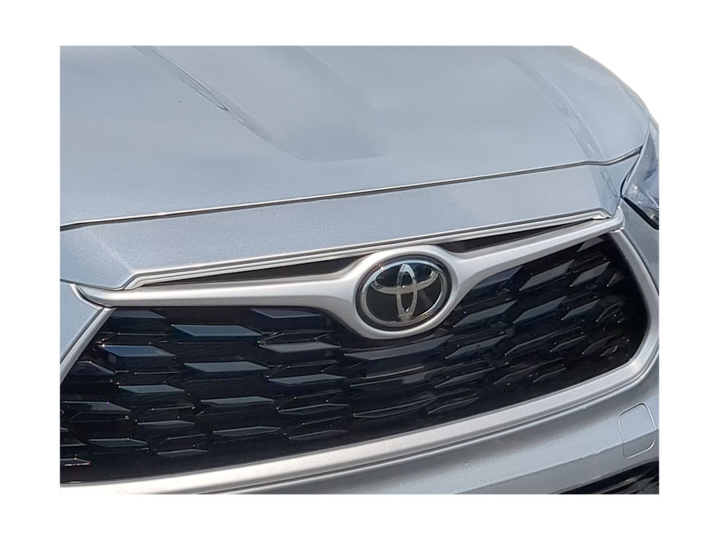 Thumbnail: 2023 Toyota Highlander - 23