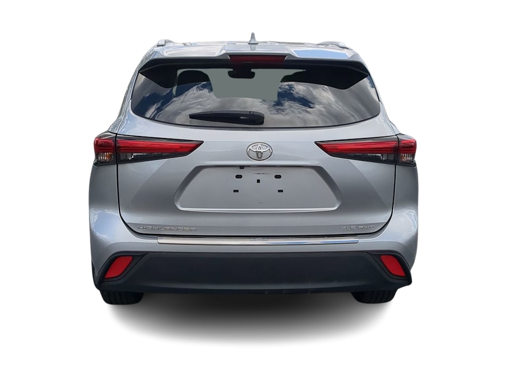 Thumbnail: 2023 Toyota Highlander - 5