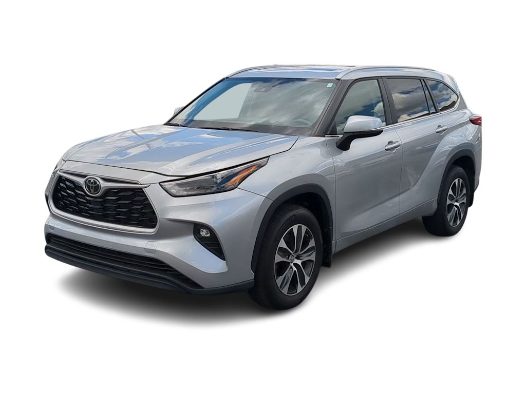 Thumbnail: 2023 Toyota Highlander - 20