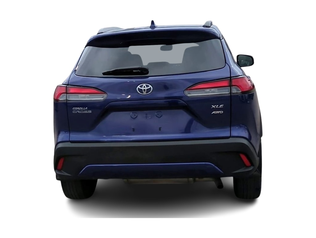 2022 Toyota Corolla Cross XLE 5