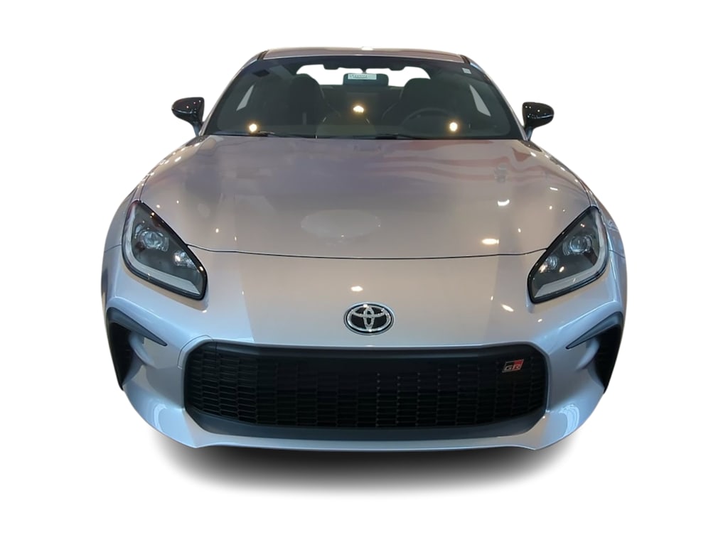 Thumbnail: 2025 Toyota GR86 - 6