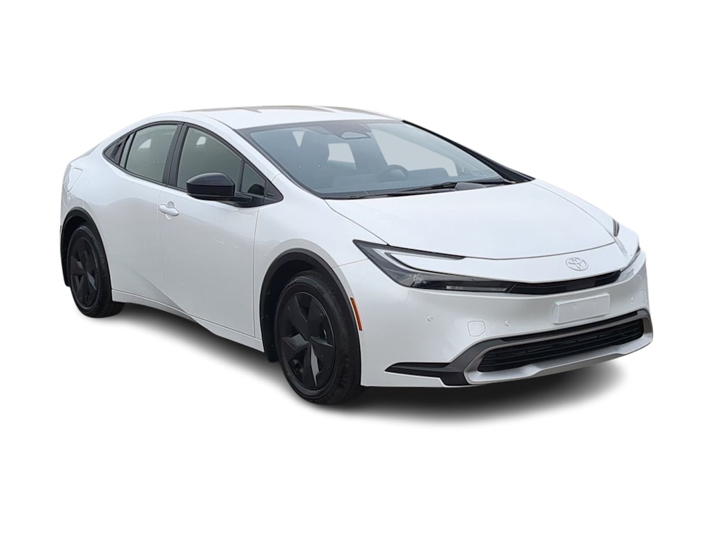 Thumbnail: 2026 Toyota Prius v - 18