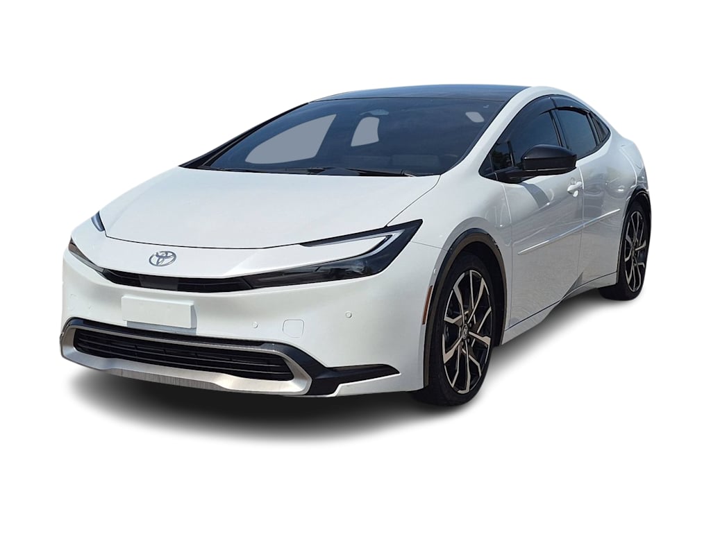 Thumbnail: 2026 Toyota Prius v - 20