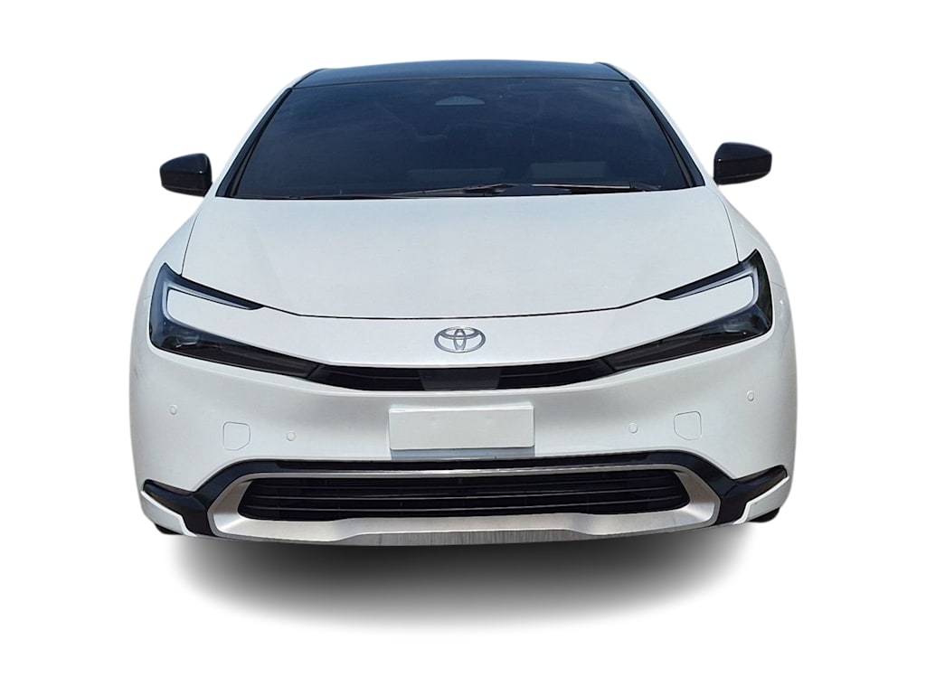 Thumbnail: 2026 Toyota Prius v - 5