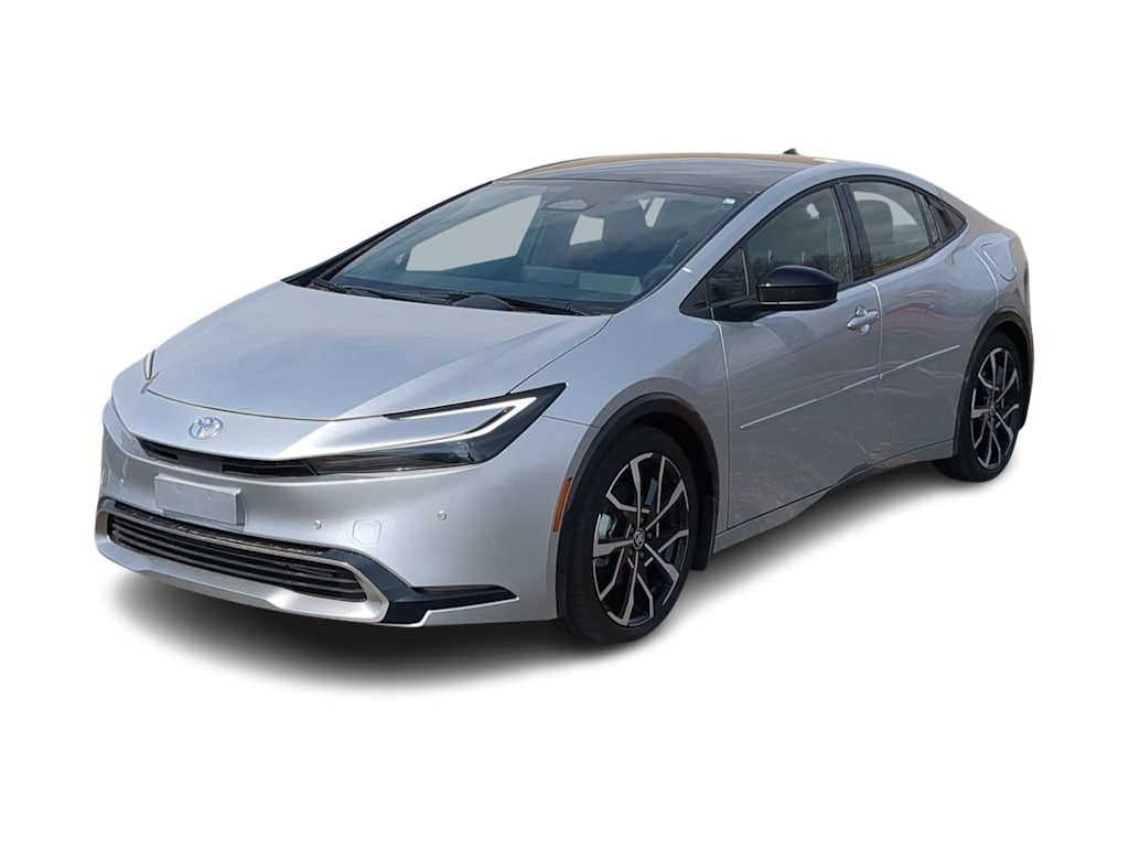 Thumbnail: 2026 Toyota Prius v - 19