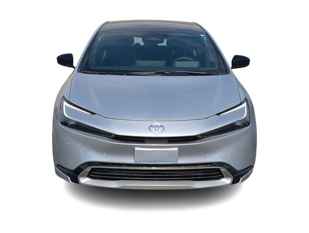 Thumbnail: 2026 Toyota Prius v - 5