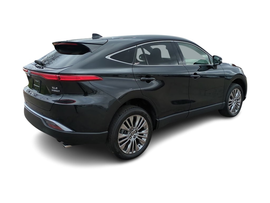 Thumbnail: 2022 Toyota Venza - 22