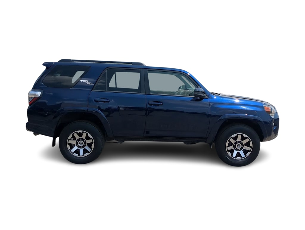 Thumbnail: 2022 Toyota 4Runner - 22