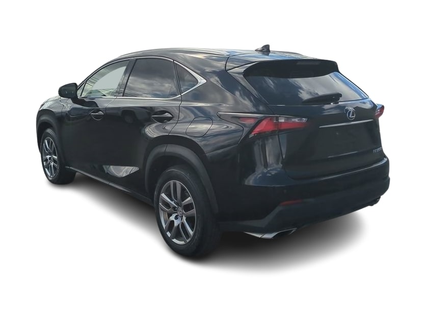 2015 Lexus NX 200t 4