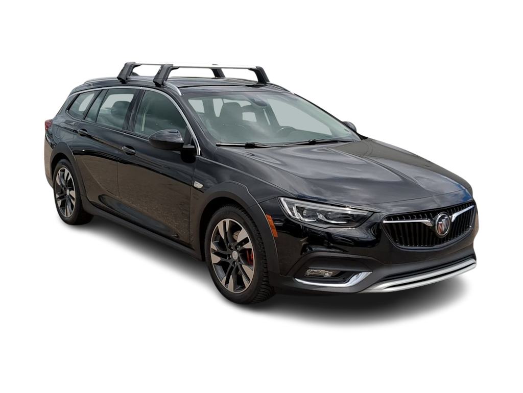 Thumbnail: 2018 Buick Regal - 20