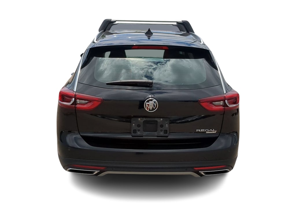 Thumbnail: 2018 Buick Regal - 5