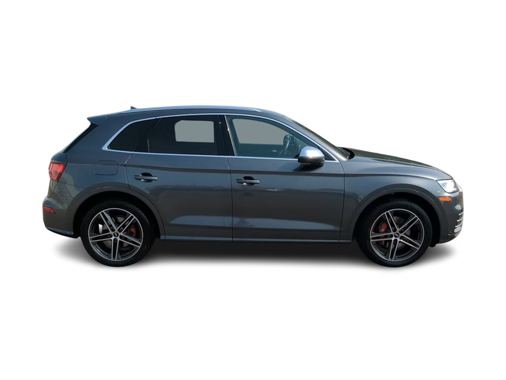 Thumbnail: 2020 Audi SQ5 - 21