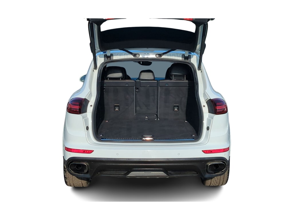 Thumbnail: 2017 Porsche Cayenne - 17