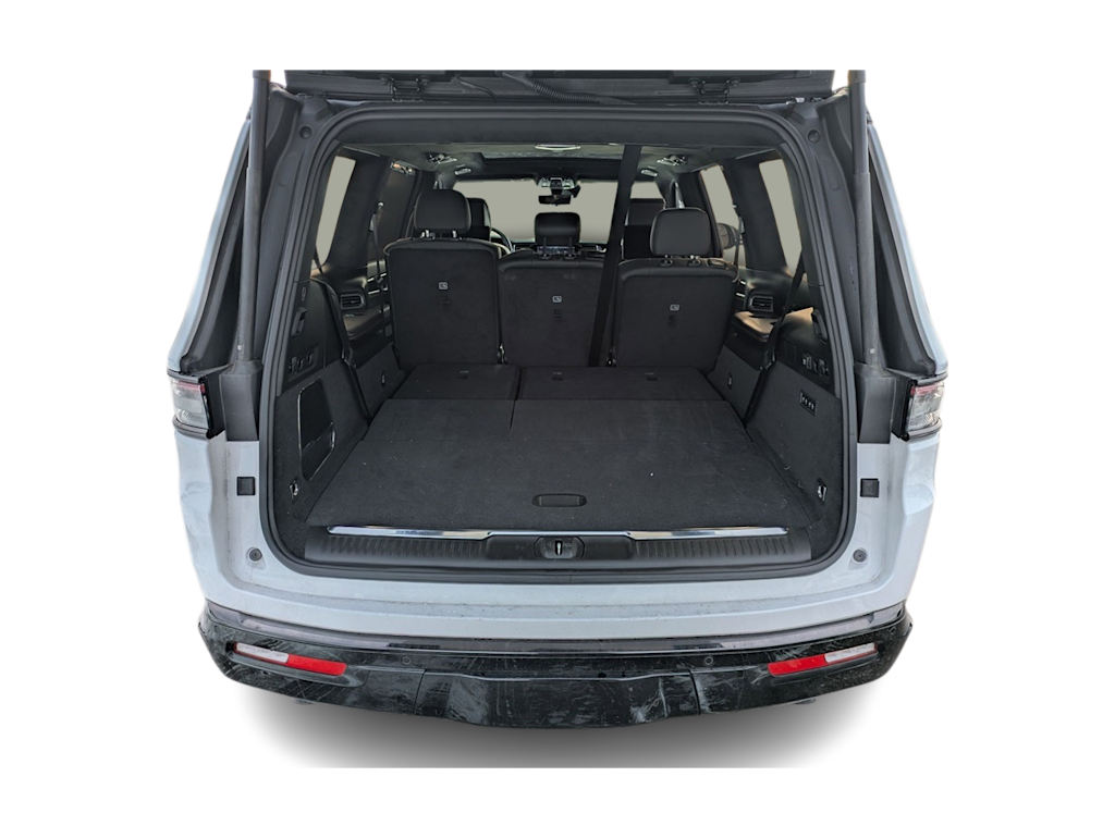 Thumbnail: 2023 Jeep Grand Wagoneer - 16