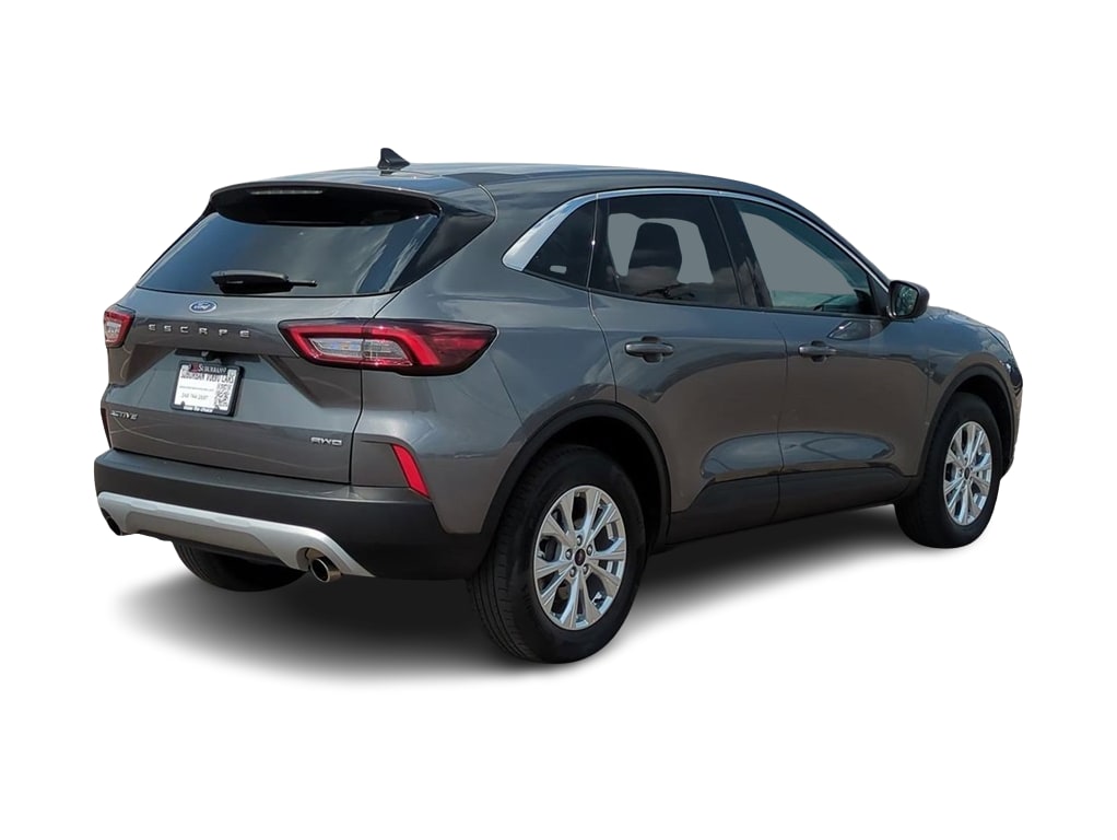 Thumbnail: 2023 Ford Escape - 20