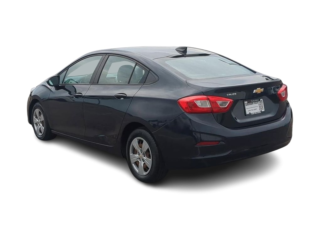 Thumbnail: 2016 Chevrolet Cruze - 4