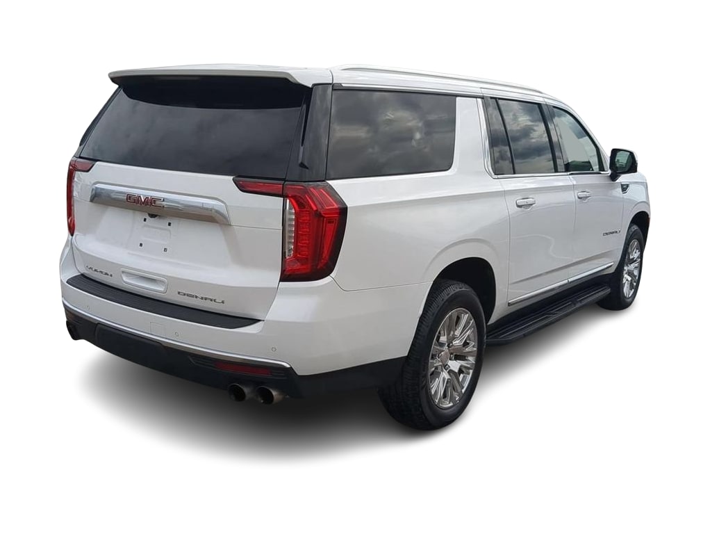 Thumbnail: 2022 GMC Yukon XL - 19