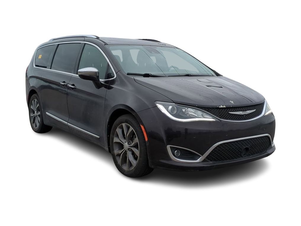 Thumbnail: 2017 Chrysler Pacifica - 22