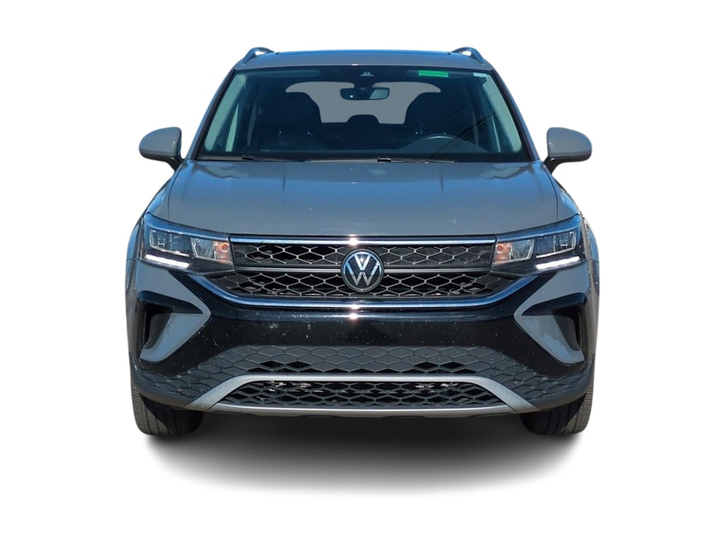 Thumbnail: 2023 Volkswagen Taos - 4