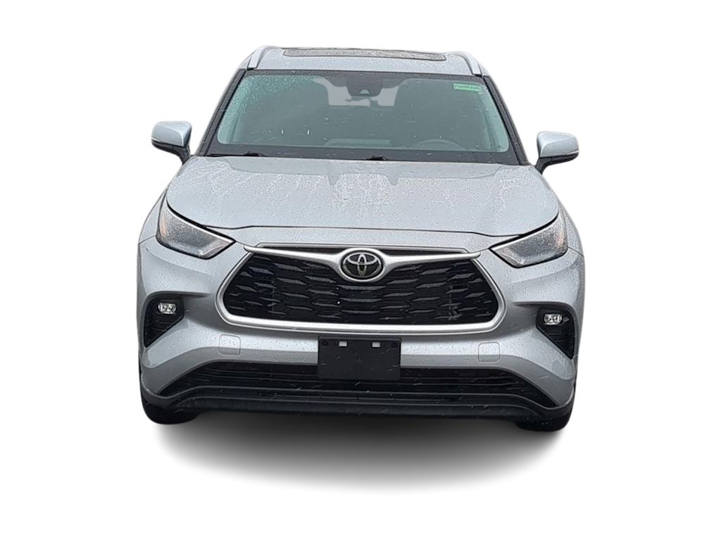 Thumbnail: 2023 Toyota Highlander - 6