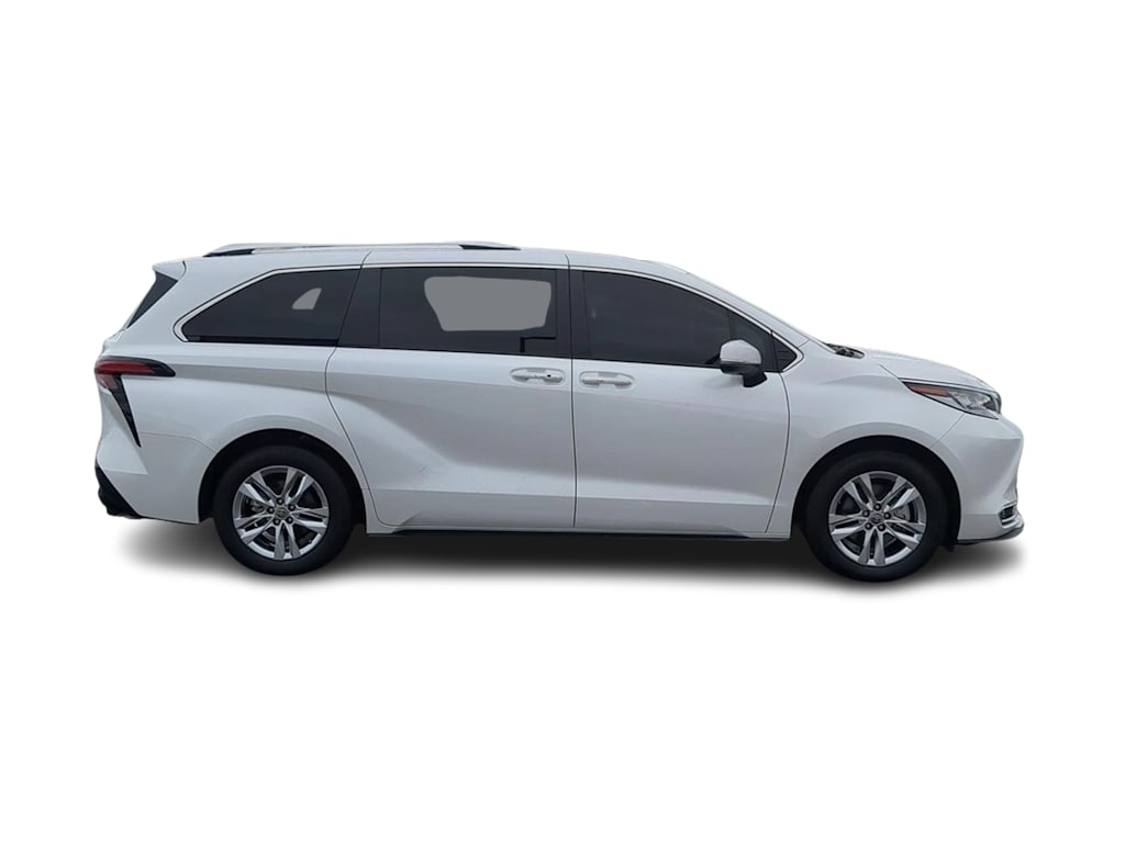 Thumbnail: 2023 Toyota Sienna - 20