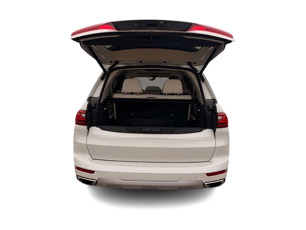 Thumbnail: 2020 BMW X7 - 14
