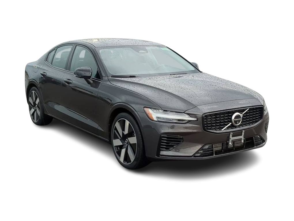 Thumbnail: 2025 Volvo S60 - 20