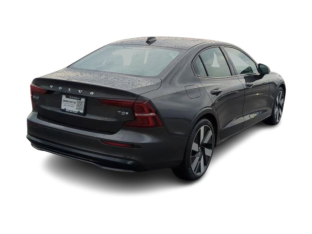 Thumbnail: 2025 Volvo S60 - 18