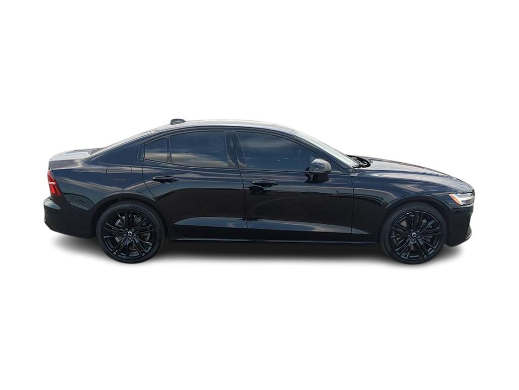 Thumbnail: 2024 Volvo S60 - 19