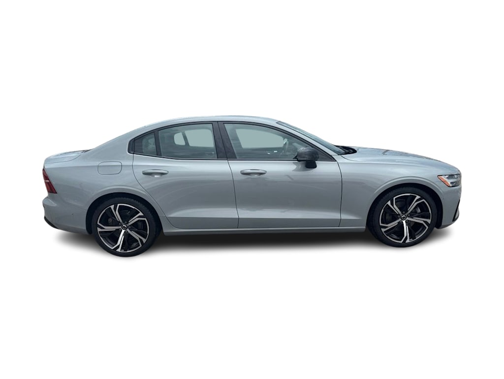 Thumbnail: 2024 Volvo S60 - 14