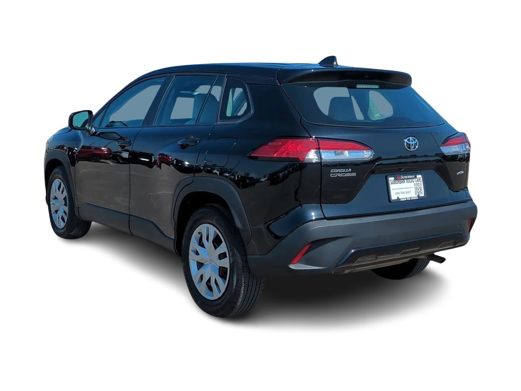 Thumbnail: 2023 Toyota Corolla Cross - 4