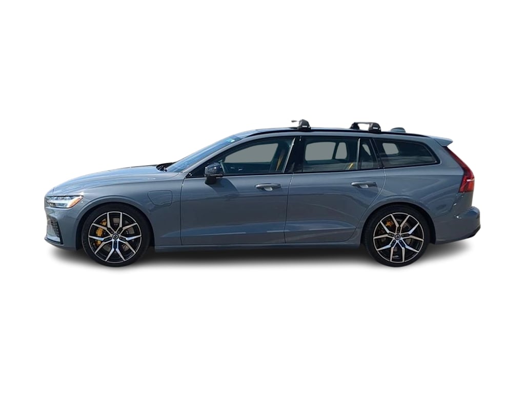 Thumbnail: 2024 Volvo V60 - 3