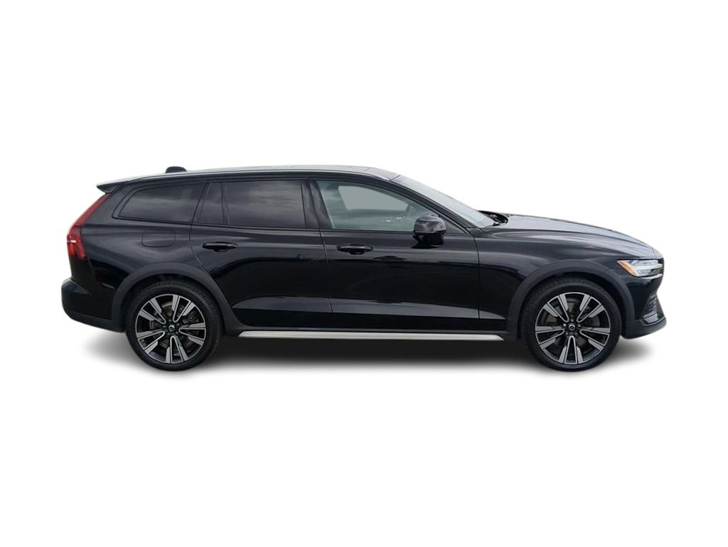 Thumbnail: 2020 Volvo V60 - 20