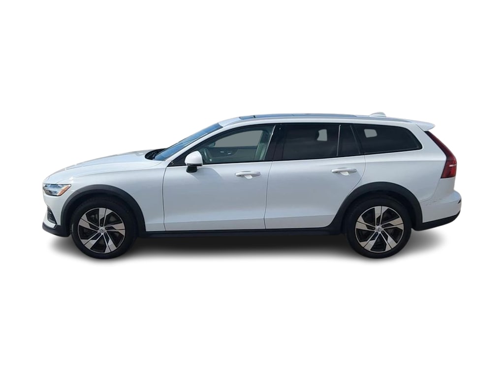 Thumbnail: 2020 Volvo V60 - 3