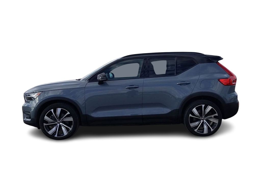 2021 Volvo XC40 Recharge Core 3