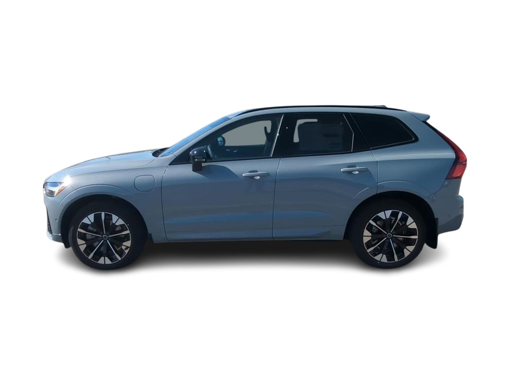 Thumbnail: 2026 Volvo XC60 - 3