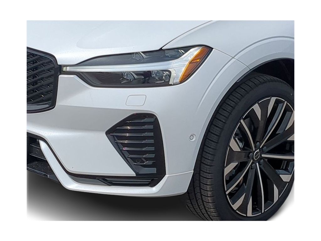 Thumbnail: 2026 Volvo XC60 - 22