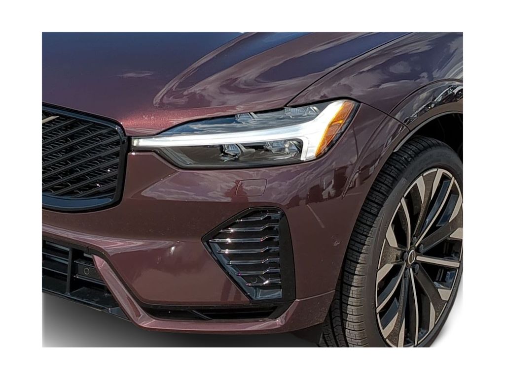 Thumbnail: 2026 Volvo XC60 - 20