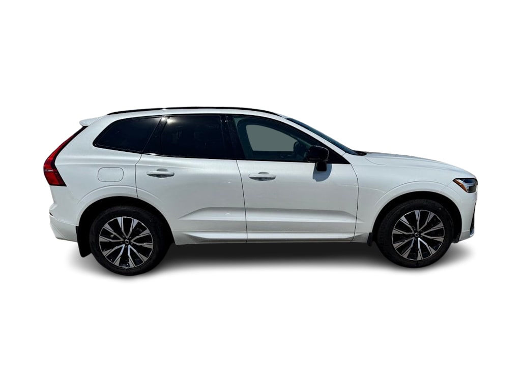 Thumbnail: 2024 Volvo XC60 - 12