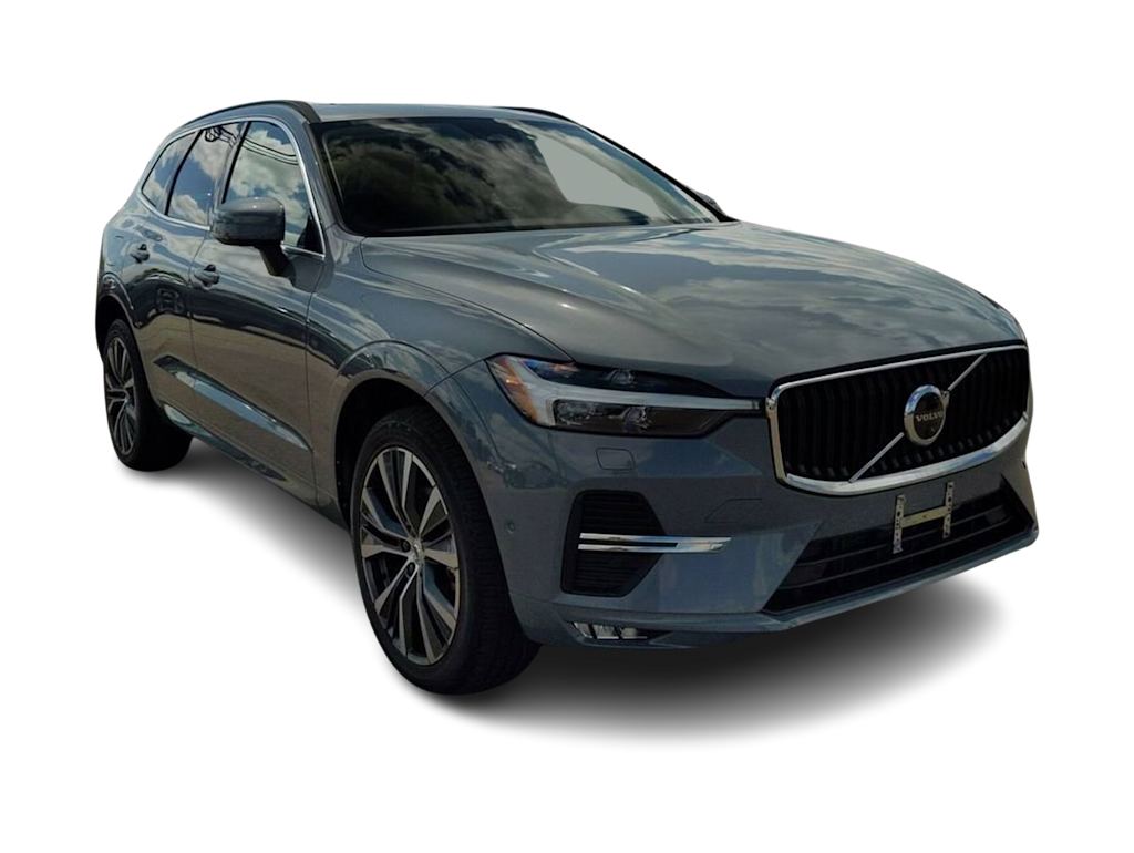 2022 Volvo XC60 B5 Momentum 20