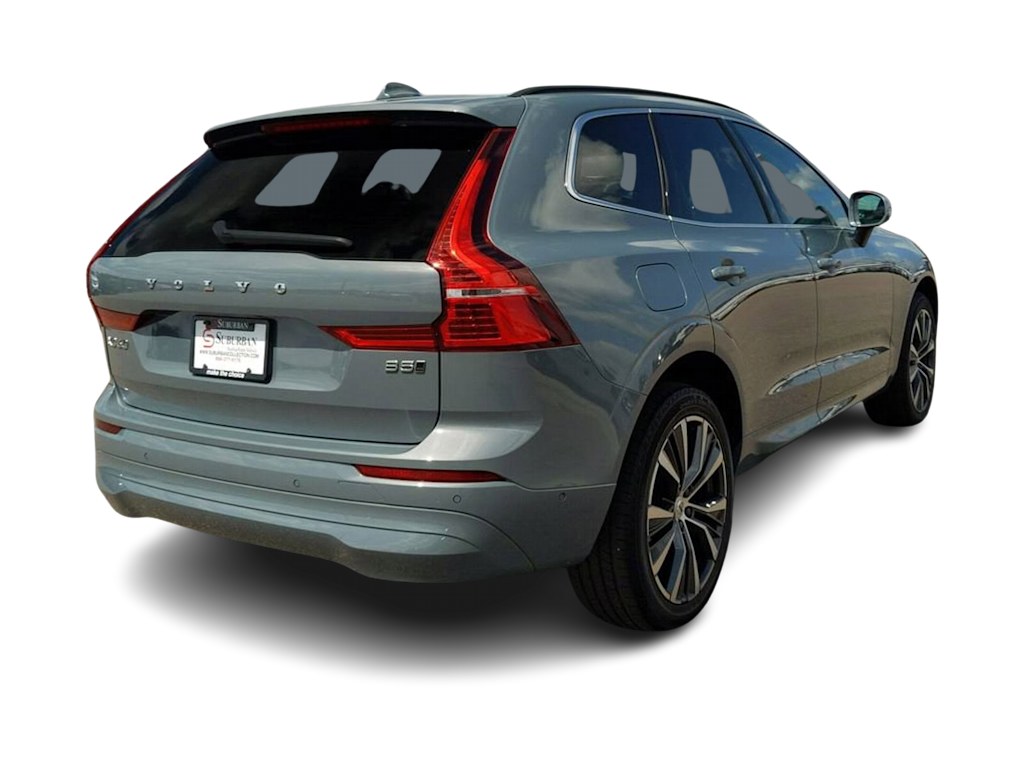 2022 Volvo XC60 B5 Momentum 18